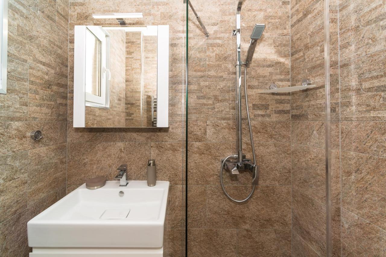 Fashionable 1Bd Flat In The Centre Of Plovdiv Apartamento Exterior foto